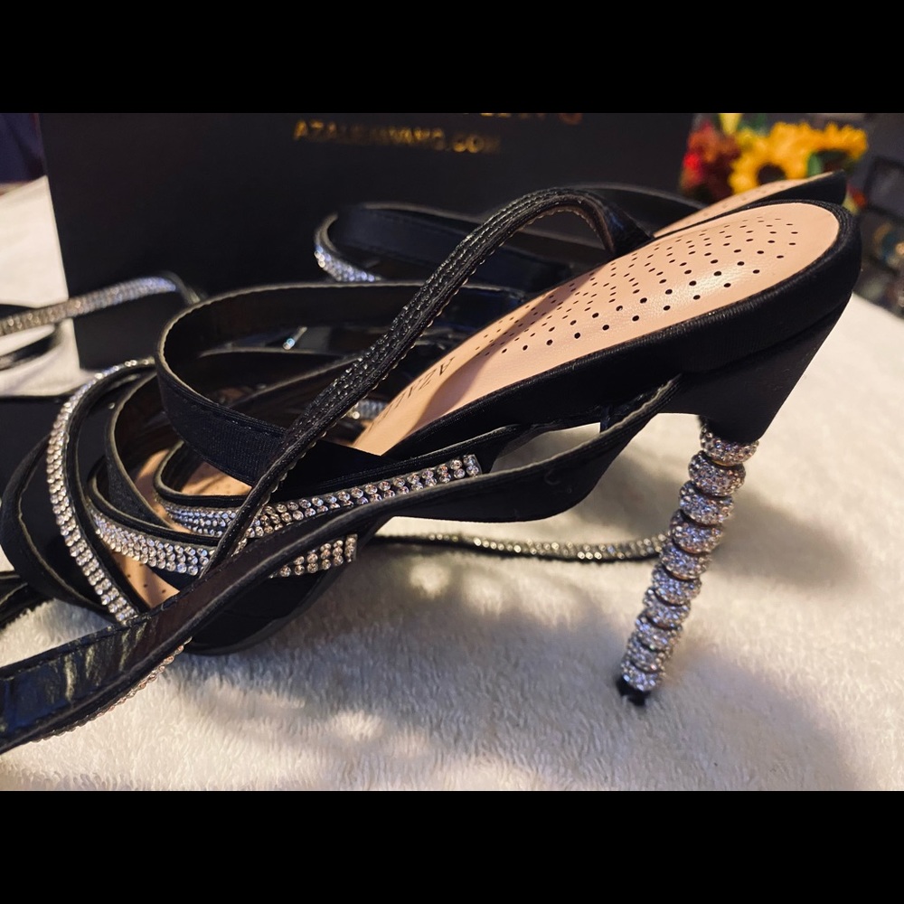 Brand New Sexy Strappy Bling Heels By AZALEA WANG / AKIRA - Size 7 - box 75 - Picture 5 of 7